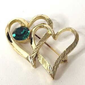 Vintage Gold Tone Double Heart Brooch Emerald Green Rhinestone Interlocking Pin